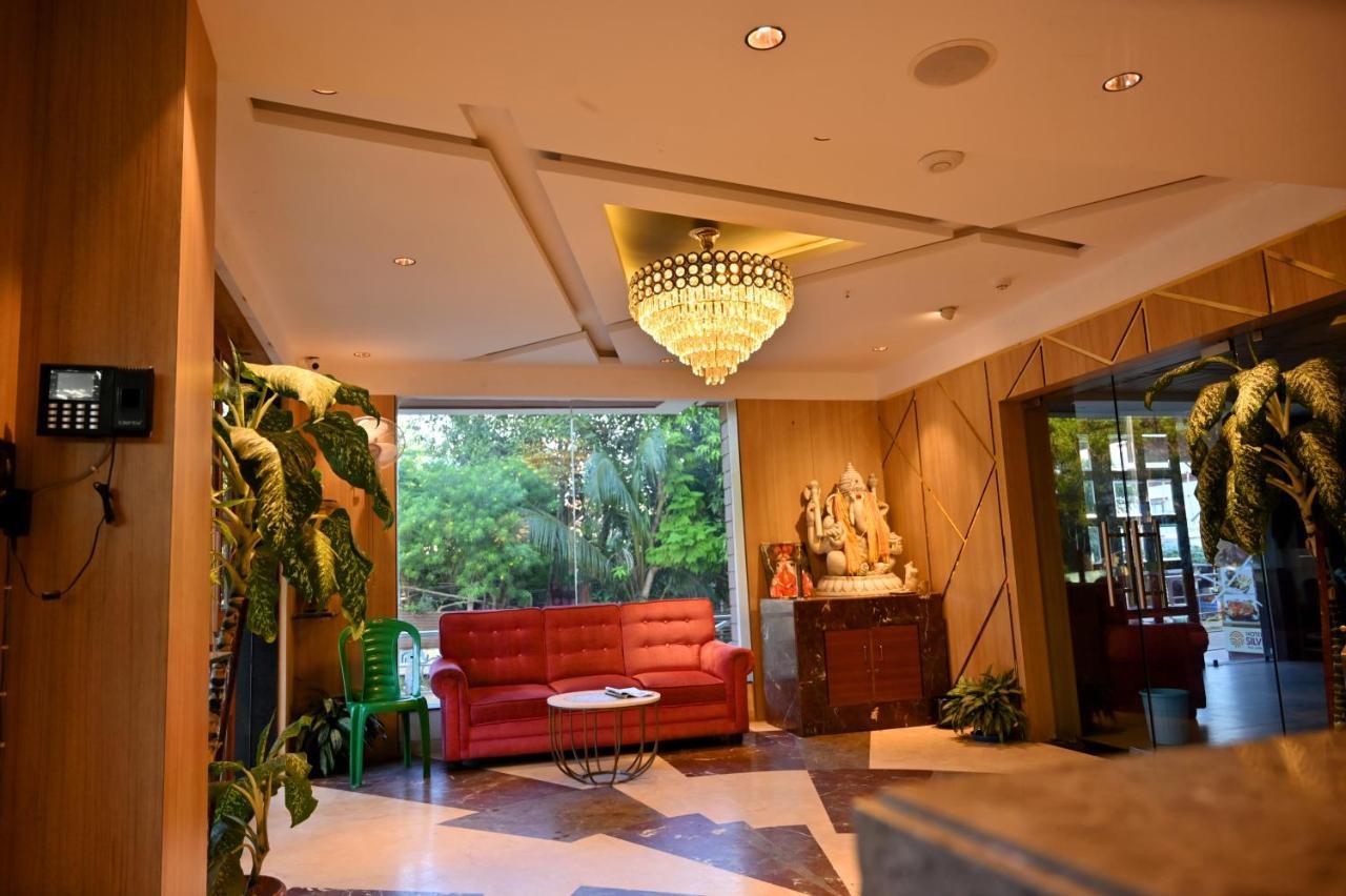 Hotel Silver Land New Digha With Rooftop Pool エクステリア 写真