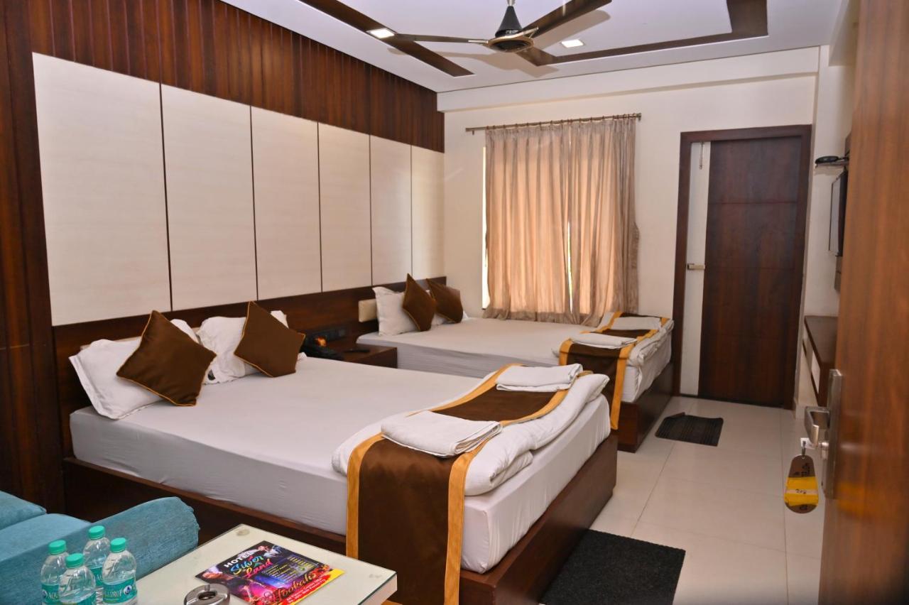 Hotel Silver Land New Digha With Rooftop Pool エクステリア 写真