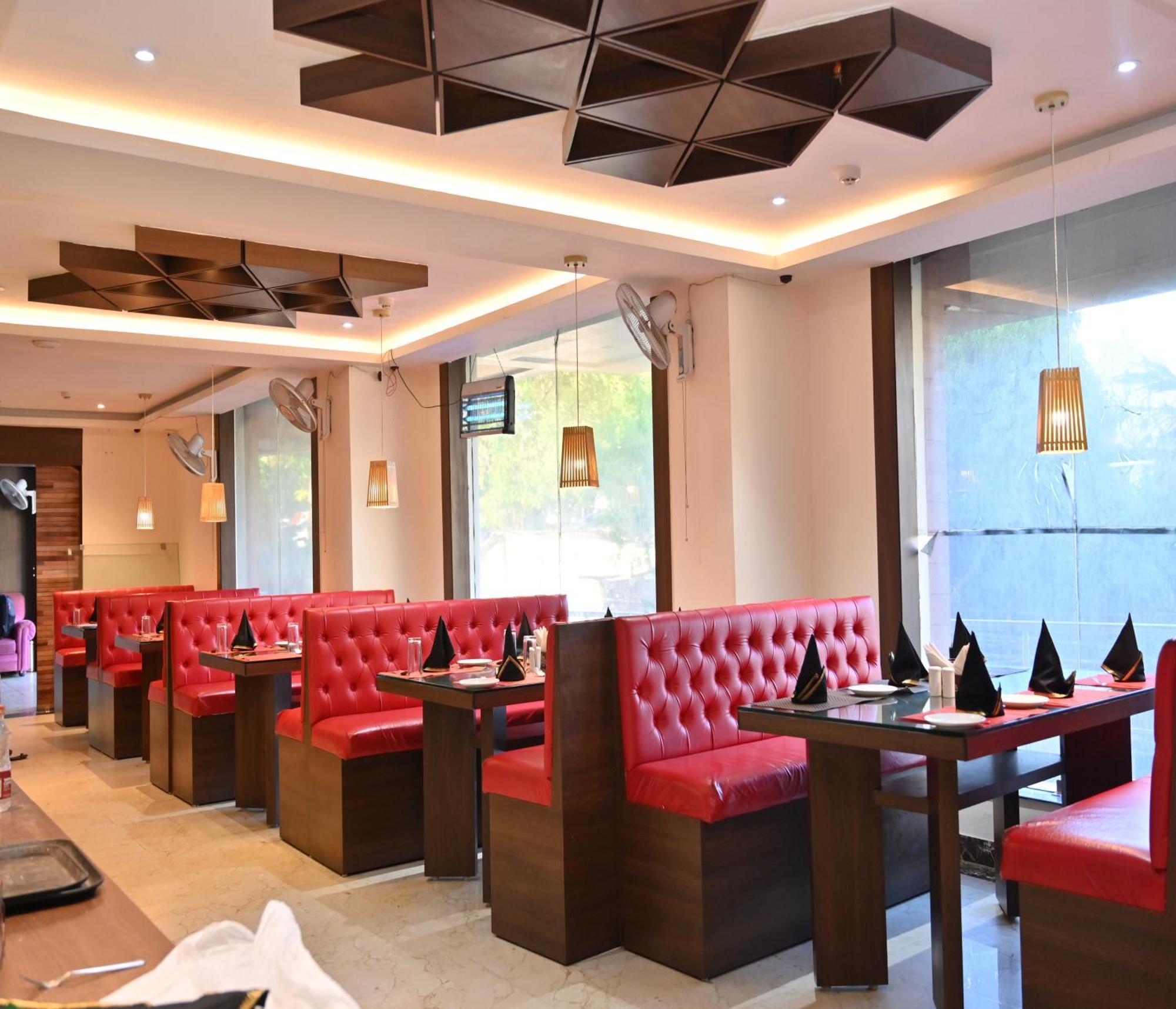 Hotel Silver Land New Digha With Rooftop Pool エクステリア 写真