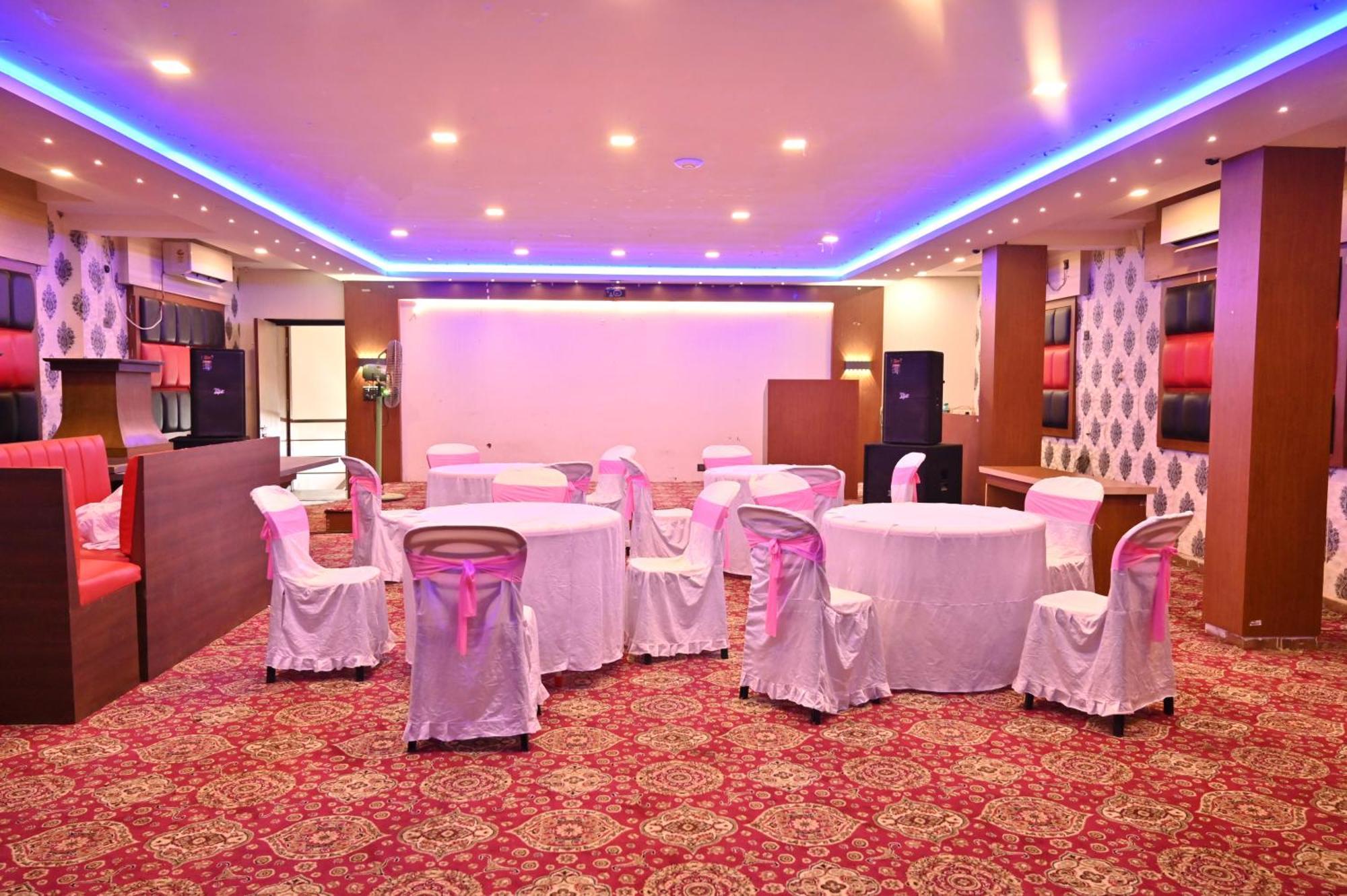 Hotel Silver Land New Digha With Rooftop Pool エクステリア 写真